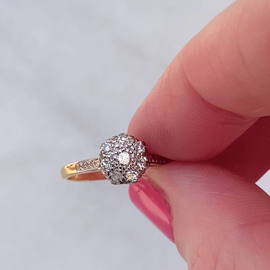 Vintage 1980s 14ct Gold Diamond Daisy Cluster Ring
